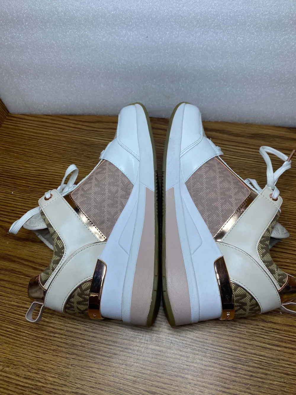 Michael Michael Kors Georgie Wedge Sneakers Womens Rose Gold White Size 9M